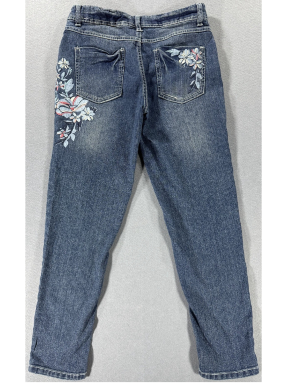 Mudd Girl’s Embroidered Jeans Size 14 w/ adjustable waistband Fun Floral Pattern - Picture 10 of 16